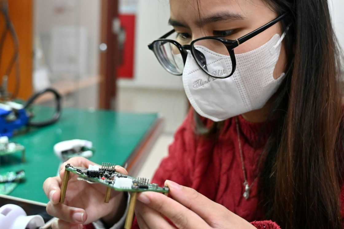 Vietnam's government has said the country's current pool of around 5,000 semiconductor engineers must jump to 20,000 in the next five years Vietnam's government has said the country's current pool of around 5,000 semiconductor engineers must jump to 20,000 in the next five years