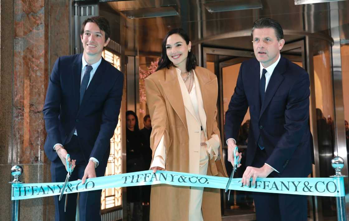 Tiffany Executive Vice President of Products and Communication Alexandre Arnault (L), actress Gal Gadot (C), and Tiffany CEO Anthony Ledru (R) cut the ribbon for Tiffany's flagship store in New York Tiffany Executive Vice President of Products and Communication Alexandre Arnault (L), actress Gal Gadot (C), and Tiffany CEO Anthony Ledru (R) cut the ribbon for Tiffany's flagship store in New York