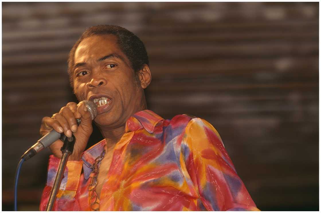 Fela Kuti performing on stage Fela Kuti performing on stage