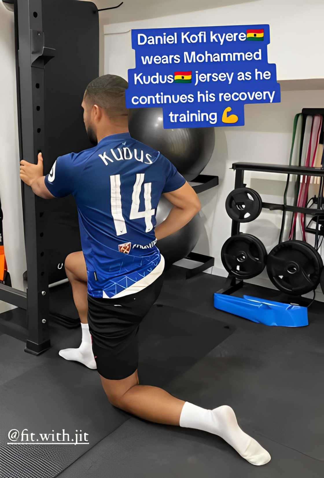 Kofi-Kyere: Black Stars Player wears Kudus' jersey for training, warmshearts Kofi-Kyere: Black Stars Player wears Kudus' jersey for training, warmshearts