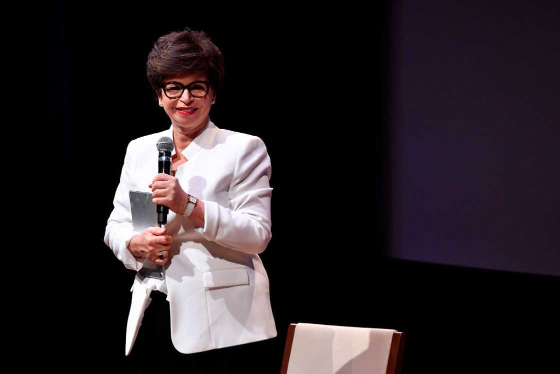 Valerie Jarrett Valerie Jarrett