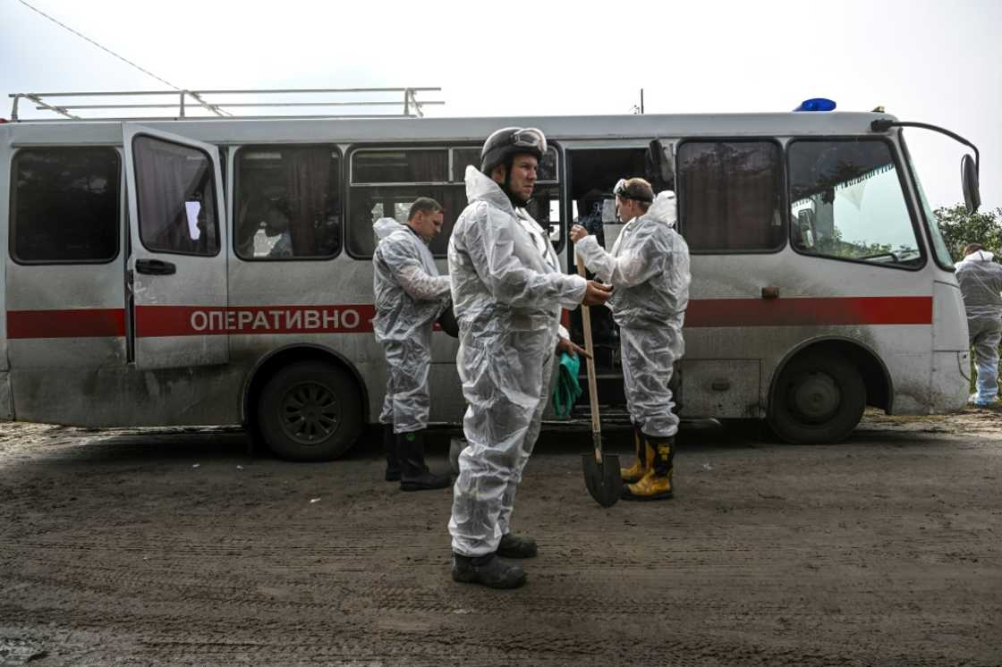 Ukrainian officials also said they found mass graves after Russian troops retreated from Izyum Ukrainian officials also said they found mass graves after Russian troops retreated from Izyum