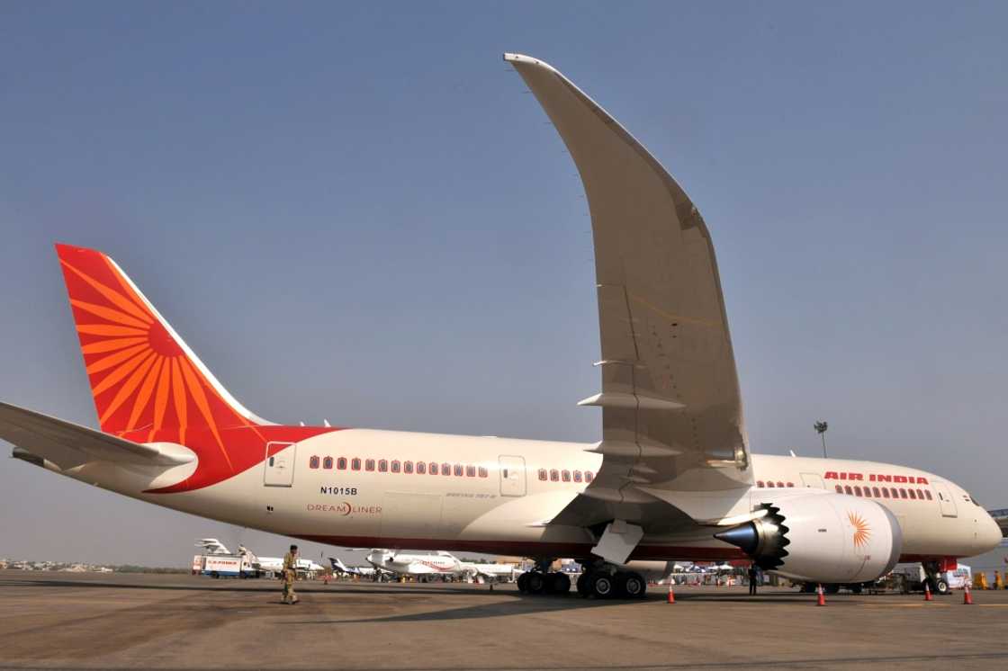 Air India announced combined purchases of 470 aircraft from Airbus and Boeing, which together form one of the largest orders in aviation history Air India announced combined purchases of 470 aircraft from Airbus and Boeing, which together form one of the largest orders in aviation history