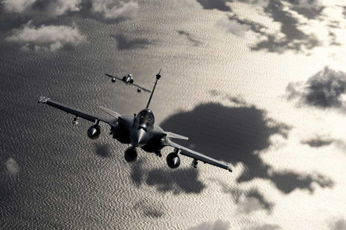 Zelensky and Macron will attend a presentation of France's Rafale fighter jet Zelensky and Macron will attend a presentation of France's Rafale fighter jet