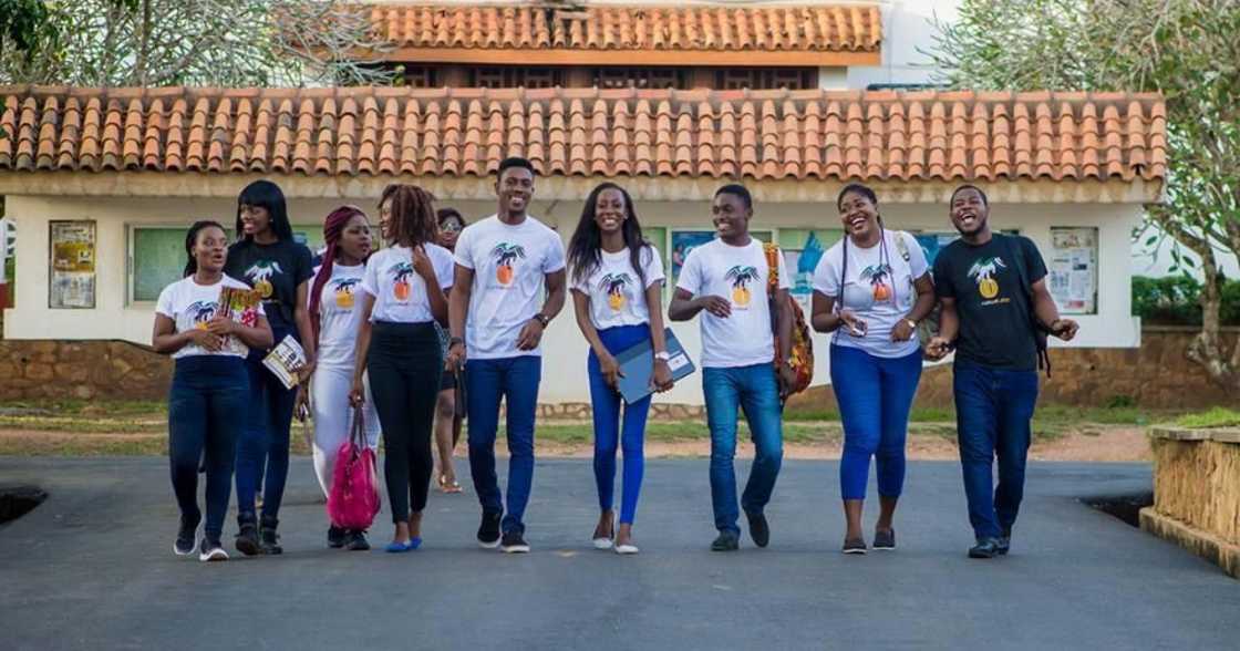 University Of Ghana Graduate Who Sold Her iPhone To Start A Micro-Finance Business In School Shares Her Story University Of Ghana Graduate Who Sold Her iPhone To Start A Micro-Finance Business In School Shares Her Story