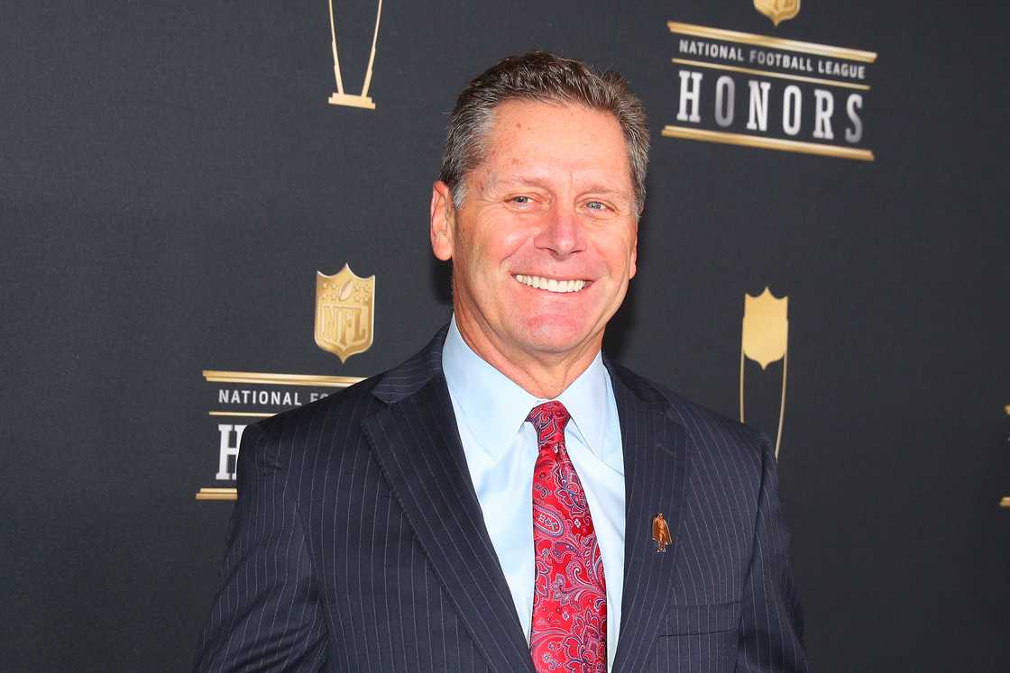 Steve Largent poses for Photographs on the Red Carpet in Minneapolis