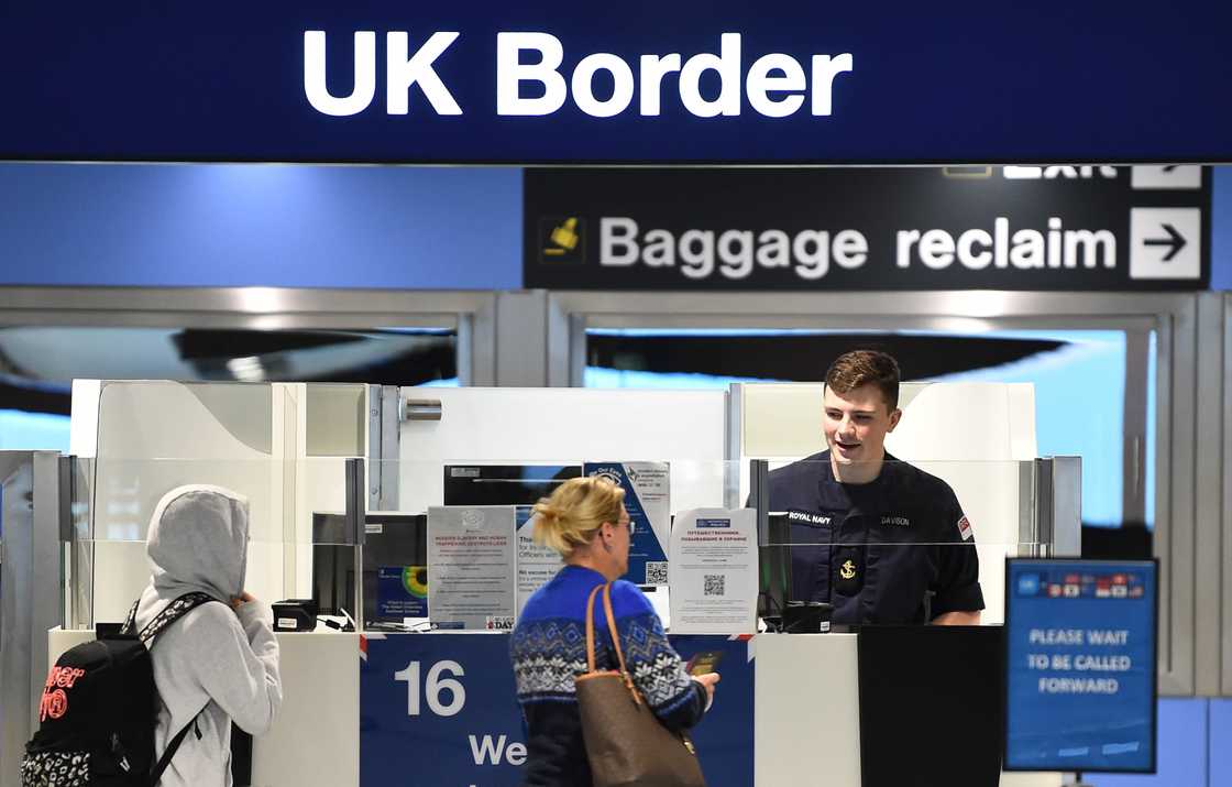 UK Border Patrol salaries, Border Force officer pay, how to join UK Border Force, Border Patrol Officer roles, UK Home Office recruitment, Border Force job benefits, Border Patrol eligibility criteria, Civil Service Management Judgement