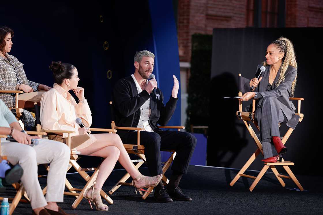 Mariel Molino and Austin Stowell of 'NCIS: Origins' with Nischelle Turner attend the CBS Studios FYC Event Mariel Molino and Austin Stowell of 'NCIS: Origins' with Nischelle Turner attend the CBS Studios FYC Event