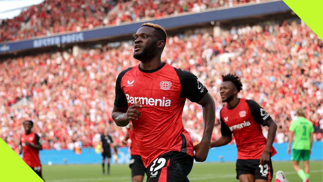 Victor Boniface celebrates his goal for Bayer Levrkusen