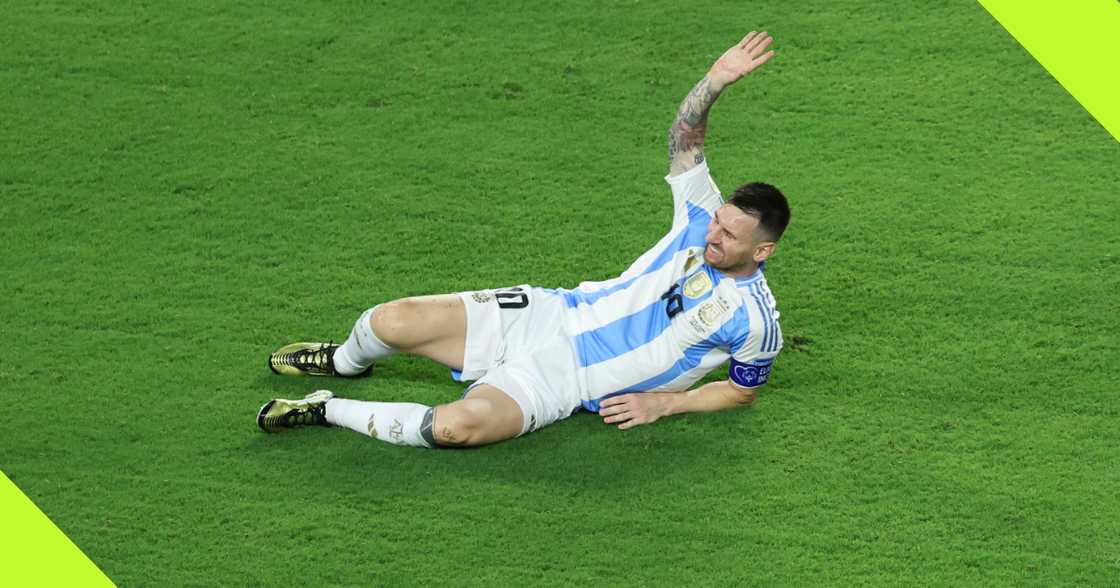 Lionel Messi injured during Copa America final Lionel Messi injured during Copa America final