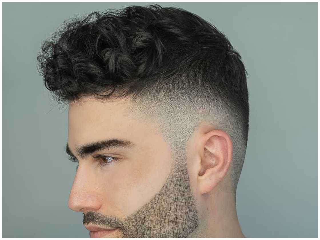 Black mop top Black mop top