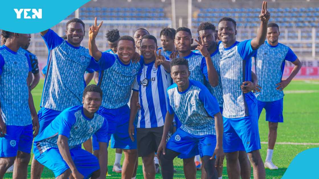 Ghanaian Footballer Nearly Killed in Nigerian Premier League as Angry Fans Slash His Throat Ghanaian Footballer Nearly Killed in Nigerian Premier League as Angry Fans Slash His Throat