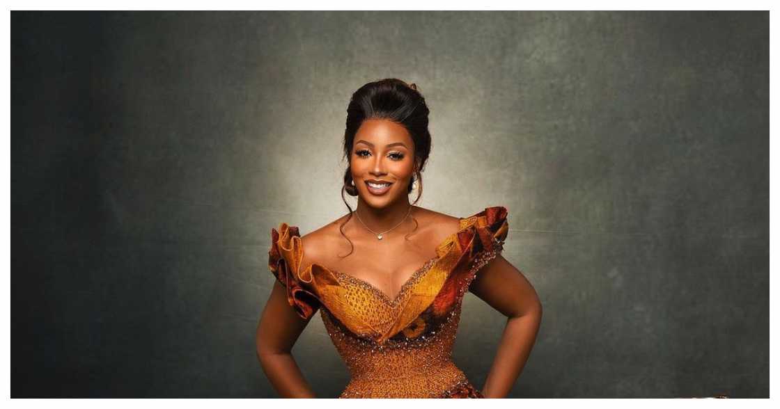 Wedding Trends: Ghanaian Designer Creatively Designs Exquisite Corseted Gown With Tie & Dye For Ivorian Bride Wedding Trends: Ghanaian Designer Creatively Designs Exquisite Corseted Gown With Tie & Dye For Ivorian Bride