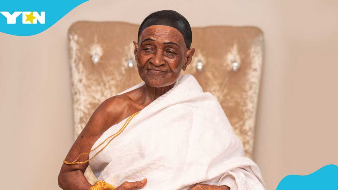 The Asantehemaa, Nana Konadu Yiadom III, Otumfuo, Manhyia, Road Blocks The Asantehemaa, Nana Konadu Yiadom III, Otumfuo, Manhyia, Road Blocks