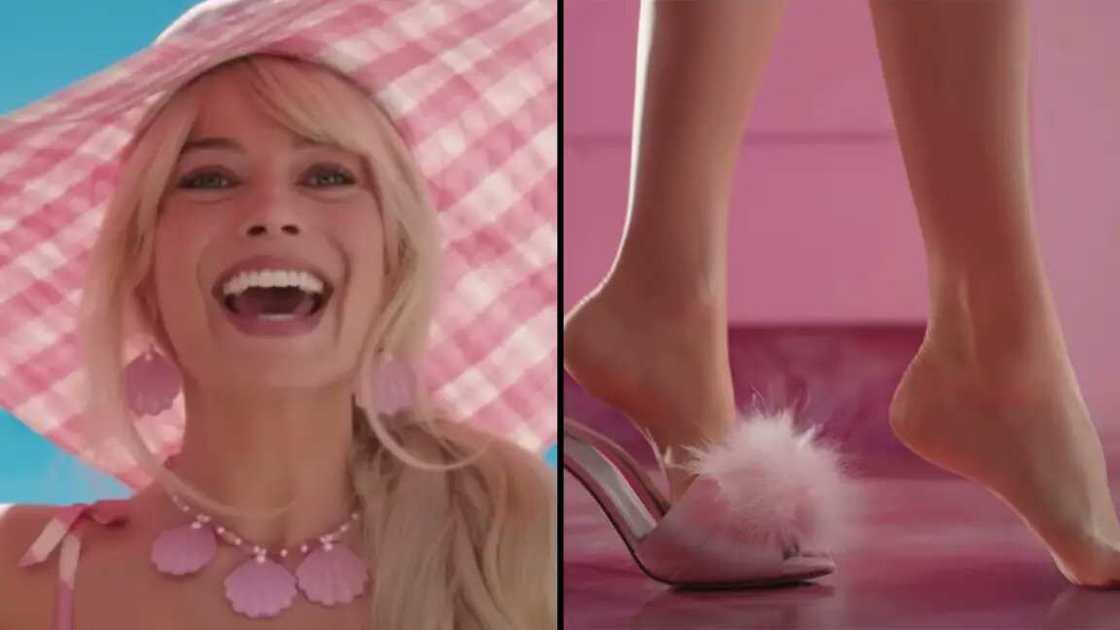 Margot Robbie's feet Margot Robbie's feet