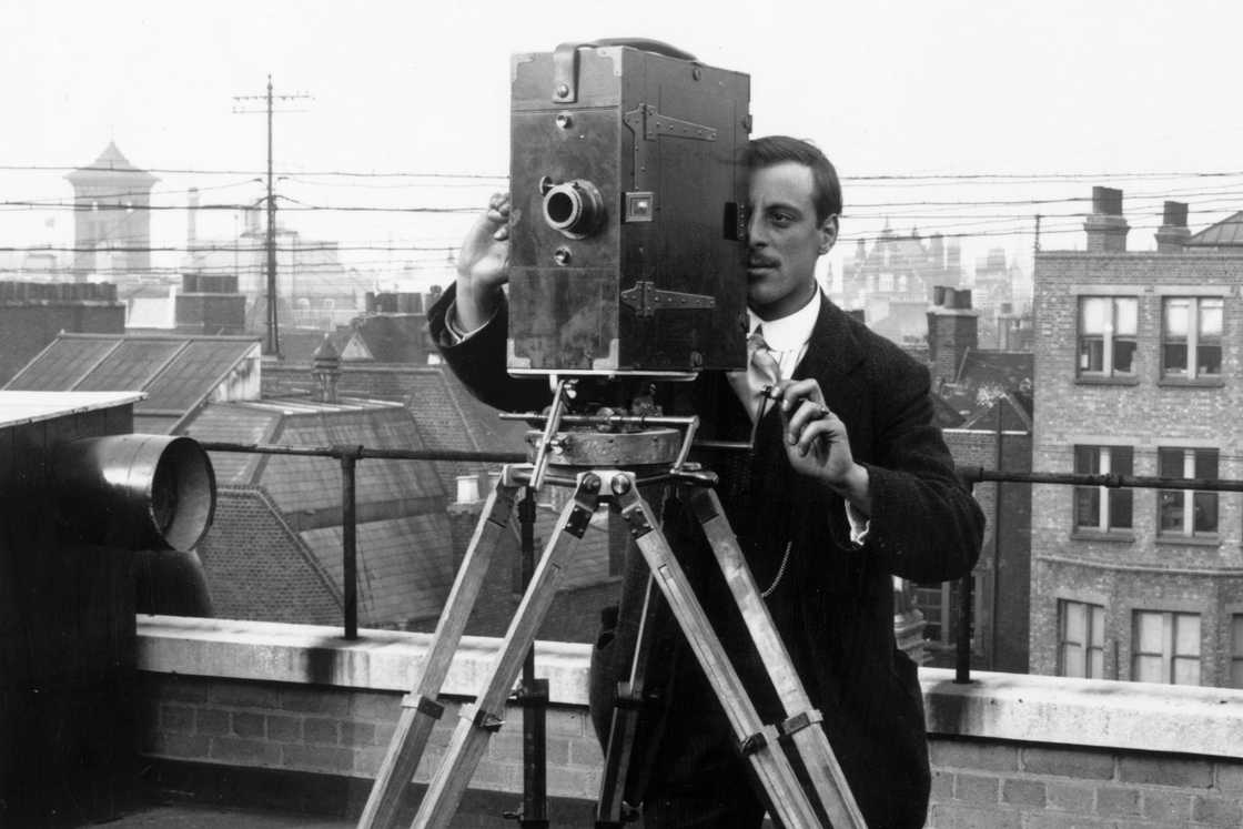 A Kinetograph camera A Kinetograph camera