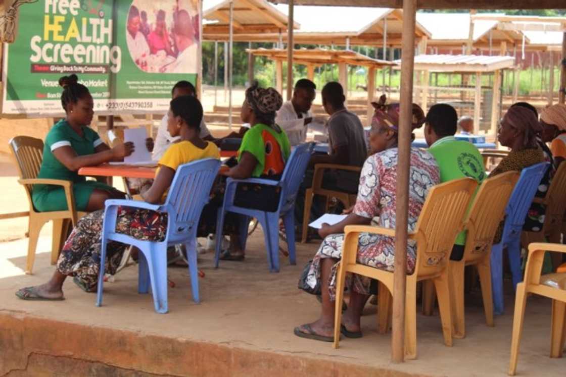 Nurse organizes free health screening; beautiful photos flood the internet