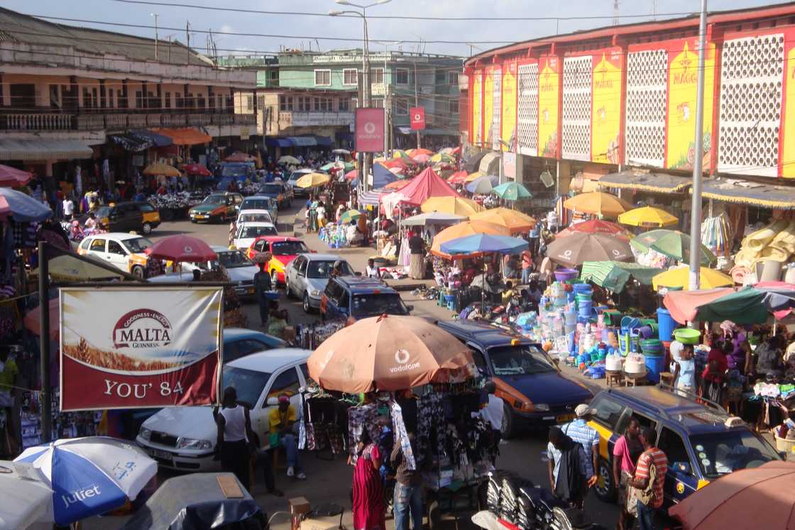 Food Vendor, Youth, Ghana, Jobless, Salary, Struggle Food Vendor, Youth, Ghana, Jobless, Salary, Struggle