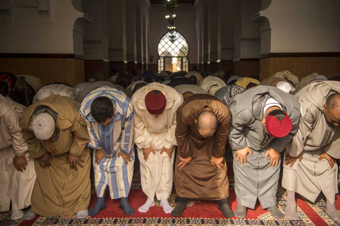 Moroccans pray for rain in the great mosque of Sale near the capital of Rabat Moroccans pray for rain in the great mosque of Sale near the capital of Rabat