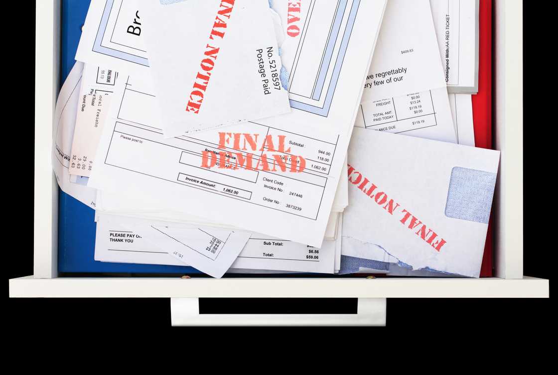 Utility notices in a drawer Utility notices in a drawer