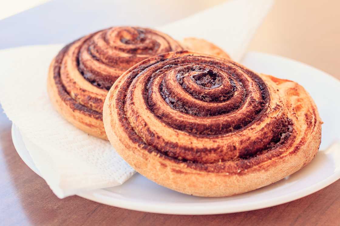 Cinnamon rolls Cinnamon rolls