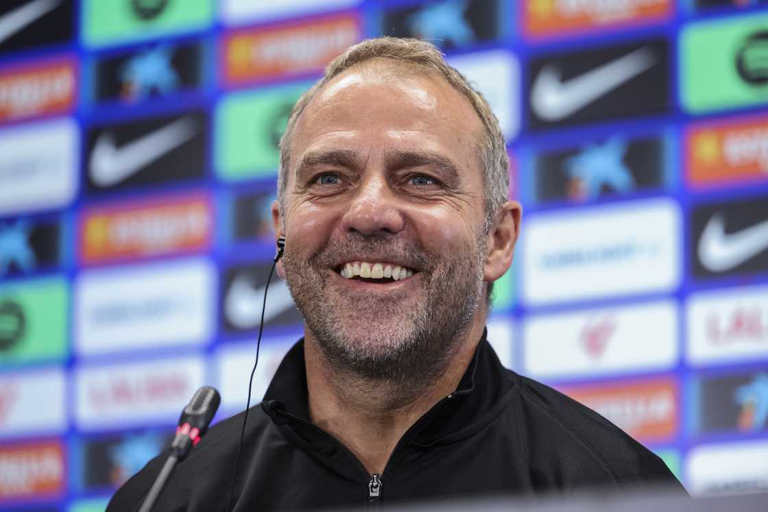 Hansi Flick in high spirits at his presser ahead of the Espagnol vs Barcelona match of May 15, 2025 Hansi Flick in high spirits at his presser ahead of the Espagnol vs Barcelona match of May 15, 2025