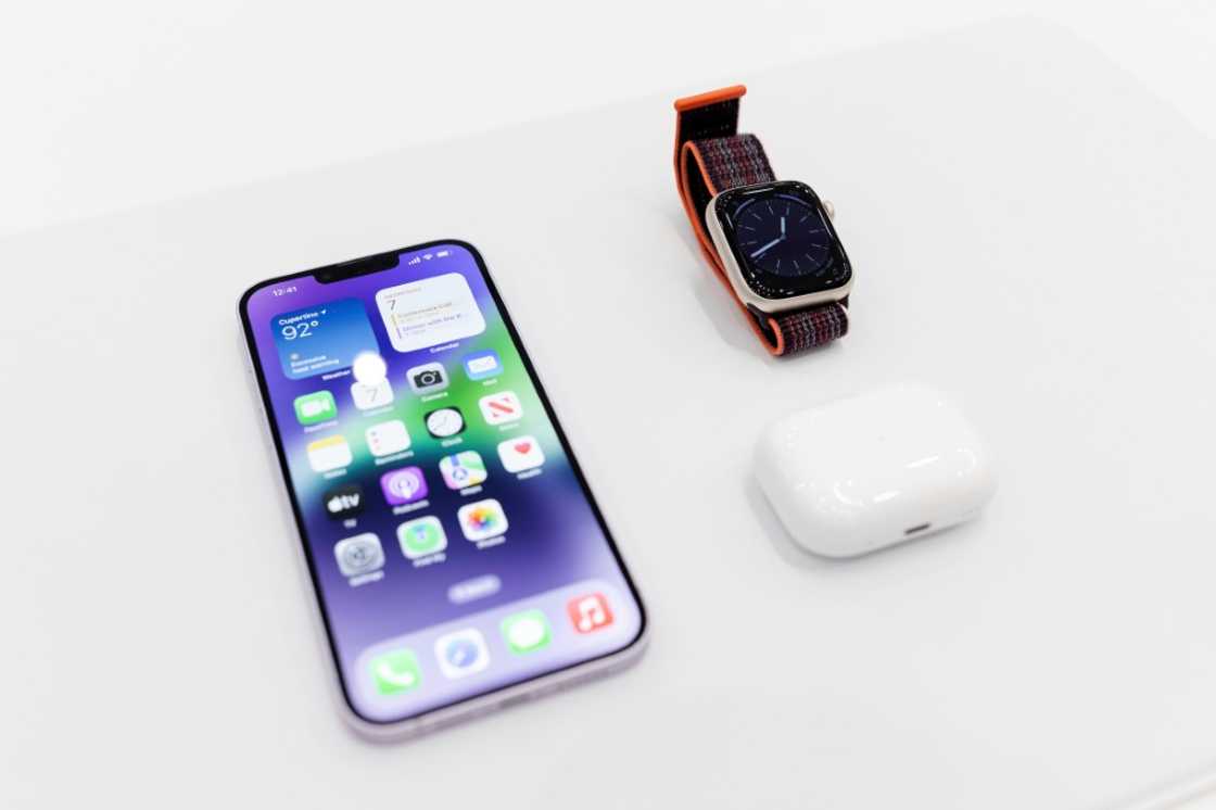 The EU would like better connectivity between iPhones and rival smartwatches and ear pods The EU would like better connectivity between iPhones and rival smartwatches and ear pods