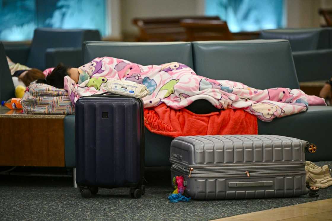 More than 10,000 flights to or from the United States experienced delays last weekend, according to tracking service FlightAware More than 10,000 flights to or from the United States experienced delays last weekend, according to tracking service FlightAware