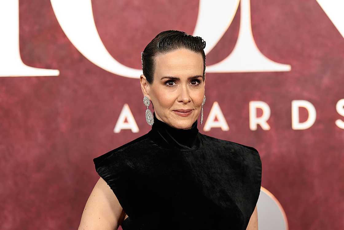 Sarah Paulson during the Tony Awards in a black dress Sarah Paulson during the Tony Awards in a black dress