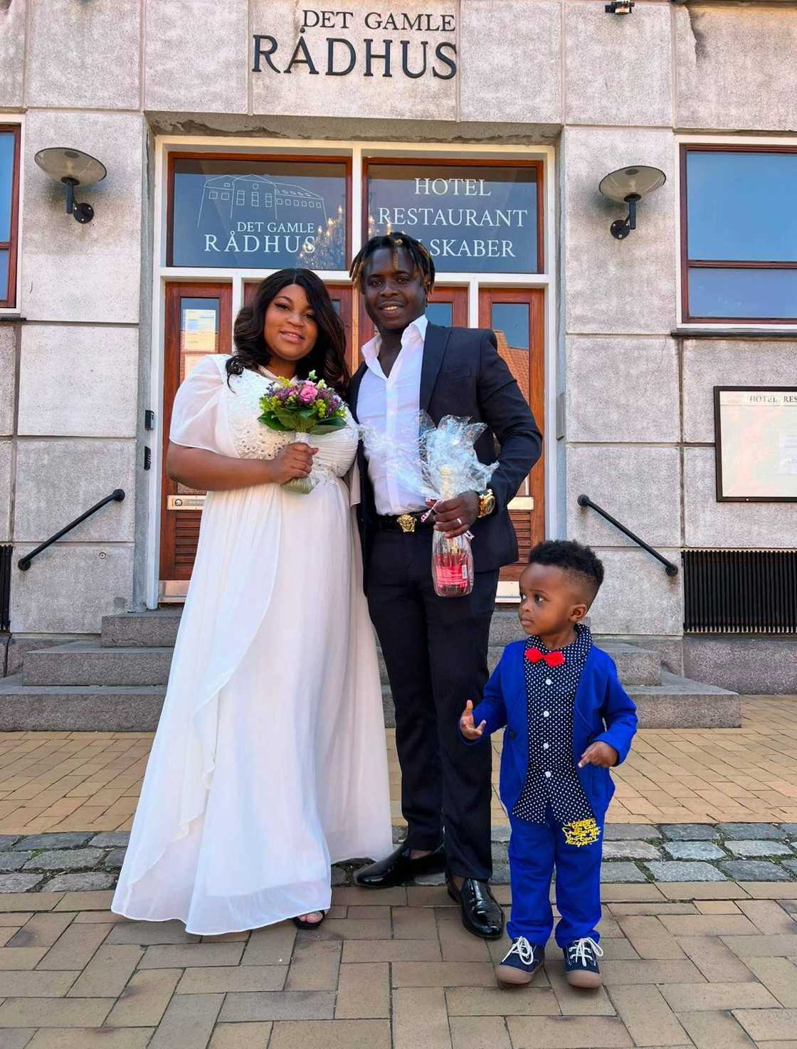 Adwenpahene TV, Ghanaian Bloggers, Ghanaians In Germany, NDC, Asante, Bono, Bigscout Nana Prempeh Adwenpahene TV, Ghanaian Bloggers, Ghanaians In Germany, NDC, Asante, Bono, Bigscout Nana Prempeh