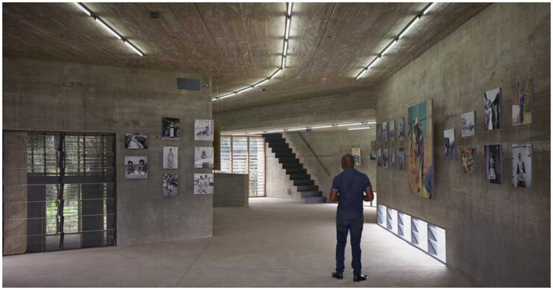 Inside the art gallery Inside the art gallery