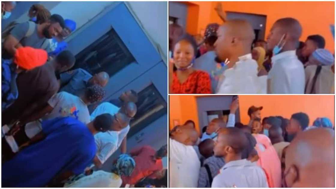 Many people were amazed by it all. Many people were amazed by it all.