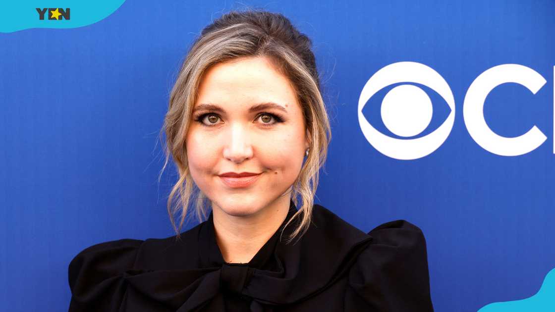 Taylor Tomlinson at the CBS Fall Schedule Celebration at Paramount Studios in Los Angeles, California. Taylor Tomlinson at the CBS Fall Schedule Celebration at Paramount Studios in Los Angeles, California.