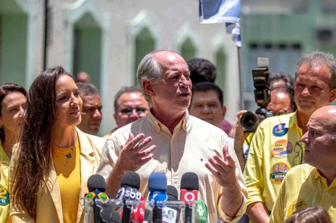 Former presidential candidate Ciro Gomes of the Democratic Labour Party, who was eliminated in the first round of voting, has grudgingly endorsed Luiz Inacio Lula da Silva for president Former presidential candidate Ciro Gomes of the Democratic Labour Party, who was eliminated in the first round of voting, has grudgingly endorsed Luiz Inacio Lula da Silva for president
