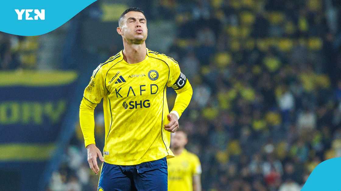 Cristiano Ronaldo smashes 956 goals with awesmeg brace