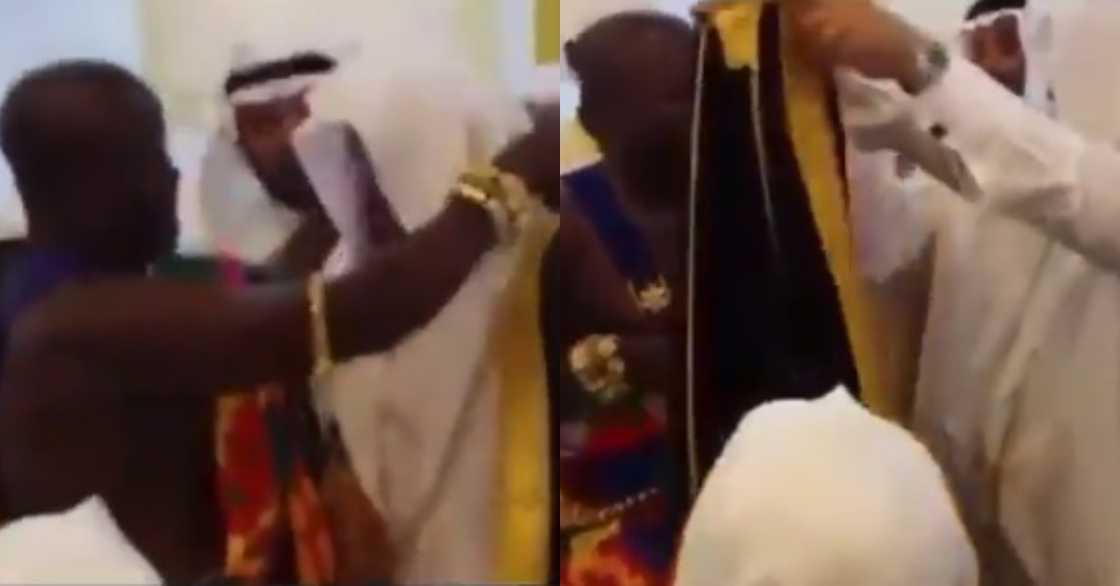 Video of Local Chiefs Giving Expensive gold to Foreigners for Clothing Stirs Reactions Video of Local Chiefs Giving Expensive gold to Foreigners for Clothing Stirs Reactions