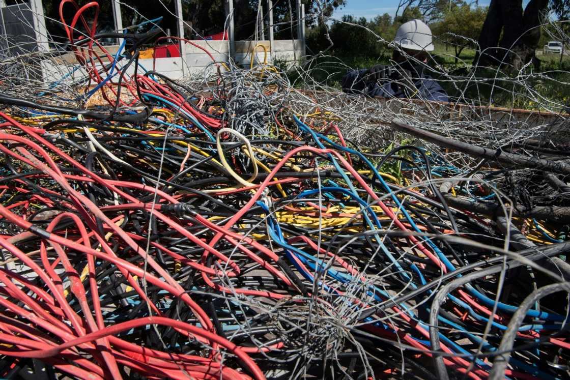 Kilometres of electricity cables were confiscated at the informal settlement Kilometres of electricity cables were confiscated at the informal settlement