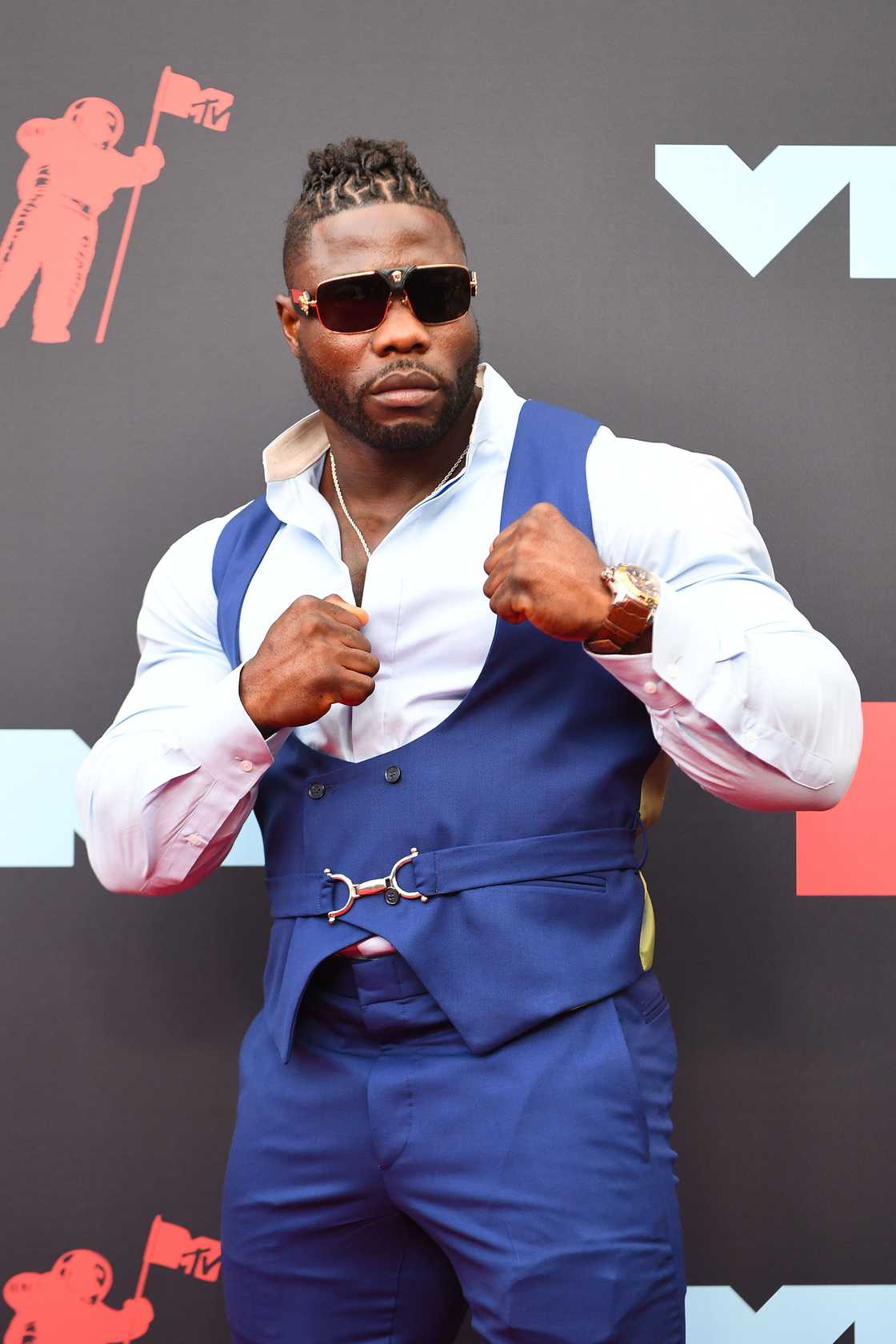 how much does NDO champ weigh how much does NDO champ weigh