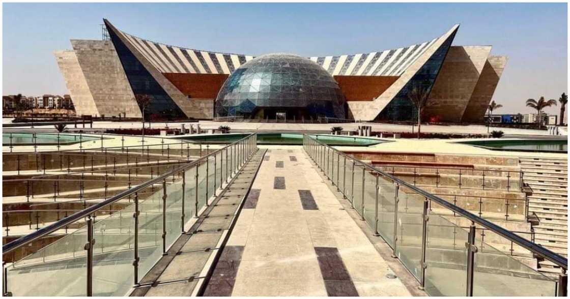 One of the buildings in the city One of the buildings in the city