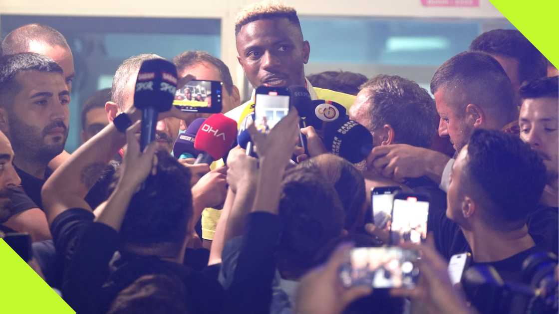 Victor Osimhen speaking to the media after arriving in Istanbul.