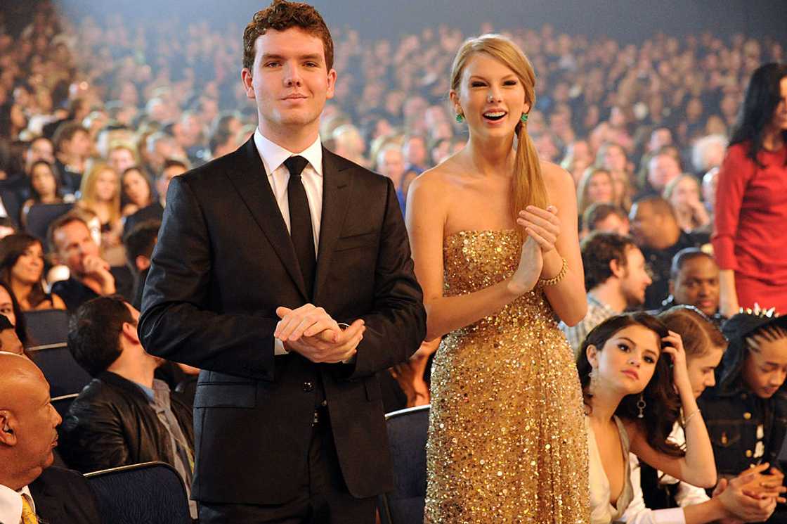 Taylor Swift's brother Taylor Swift's brother