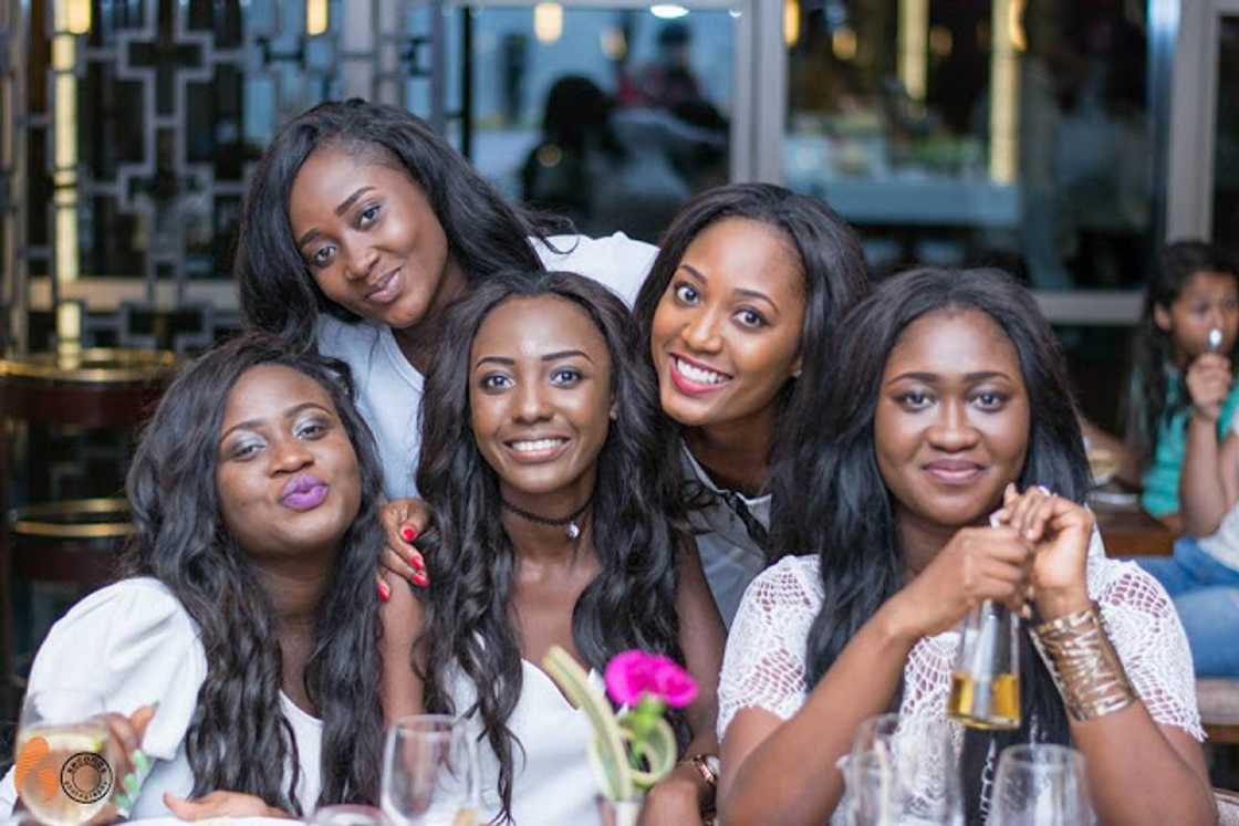 5 Reasons why you should never lend money to friends 5 Reasons why you should never lend money to friends