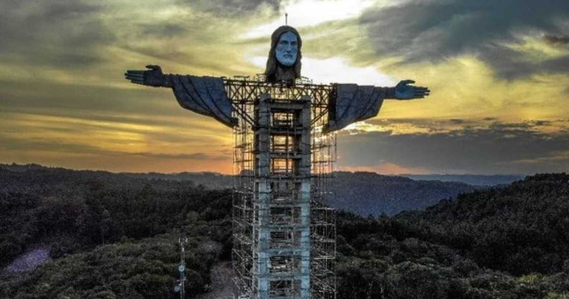 Brazil building another statue of Christ, this one is bigger than the one at Rio Brazil building another statue of Christ, this one is bigger than the one at Rio