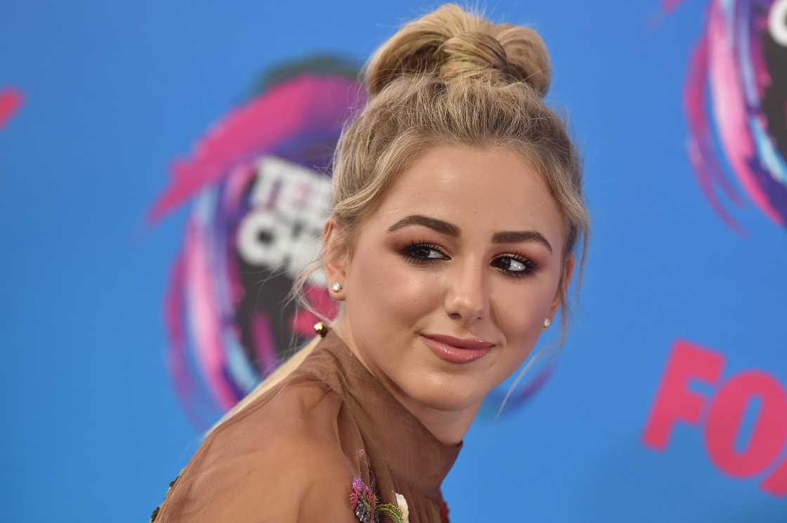 Chloe Lukasiak arrives at the Teen Choice Awards 2017 in Los Angeles, California