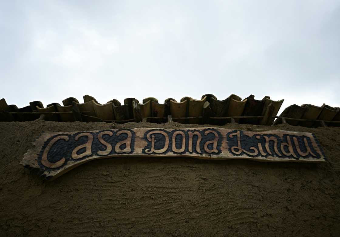 "Dona Lindu's house," named for Lula's mother "Dona Lindu's house," named for Lula's mother