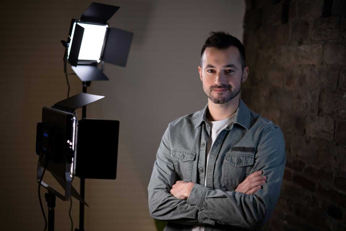 With almost 200,000 YouTube subscribers, mainly young viewers under the age of 35, Leprince dissects the thorniest diplomatic subjects of the day With almost 200,000 YouTube subscribers, mainly young viewers under the age of 35, Leprince dissects the thorniest diplomatic subjects of the day