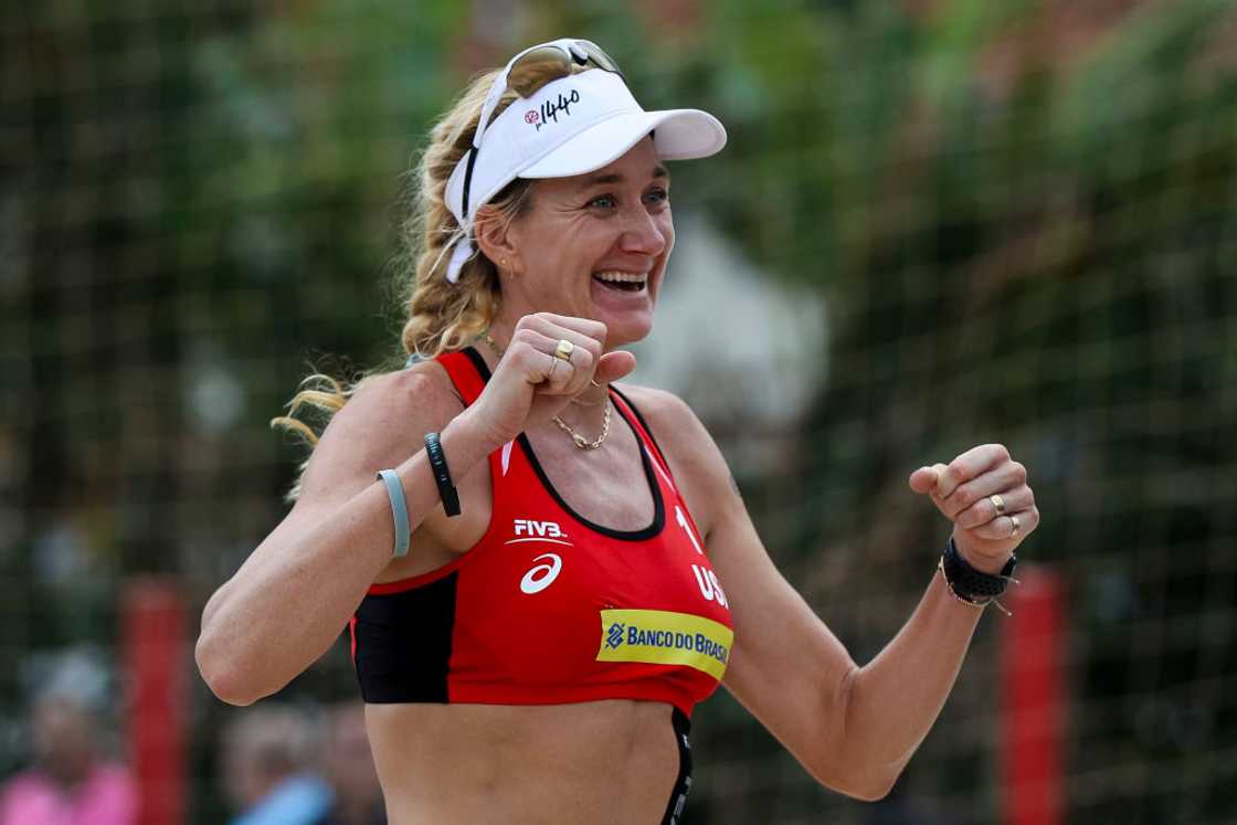 Female beach volleyball players Female beach volleyball players