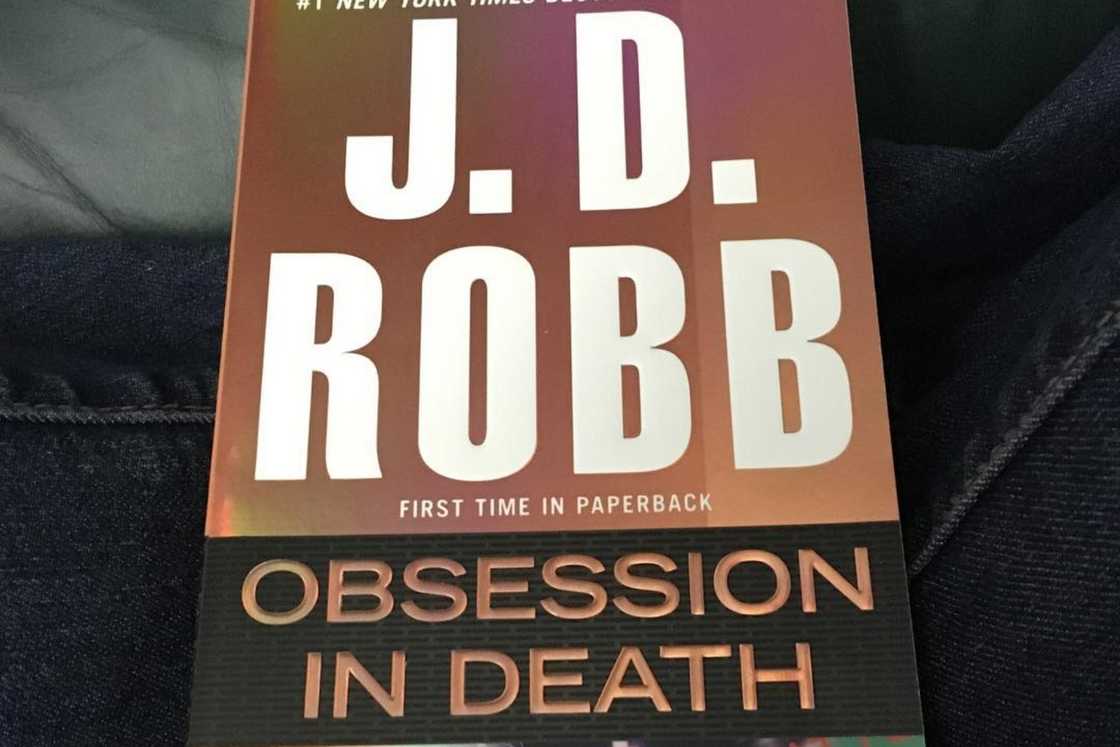 The cover page of the Obsession in Death book