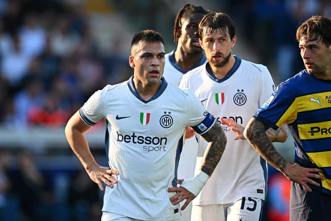 Striker Lautaro Martinez of FC Internazionale, in action, looks on during the Serie A match between Parma and Inter at Stadio Ennio Tardini on April 05, 2025 in Parma, Italy Striker Lautaro Martinez of FC Internazionale, in action, looks on during the Serie A match between Parma and Inter at Stadio Ennio Tardini on April 05, 2025 in Parma, Italy