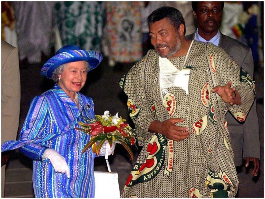 Queen Elizabeth and Rawlings Queen Elizabeth and Rawlings